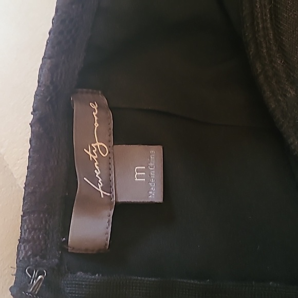 Black satin and lace mini dress - Picture 4 of 5